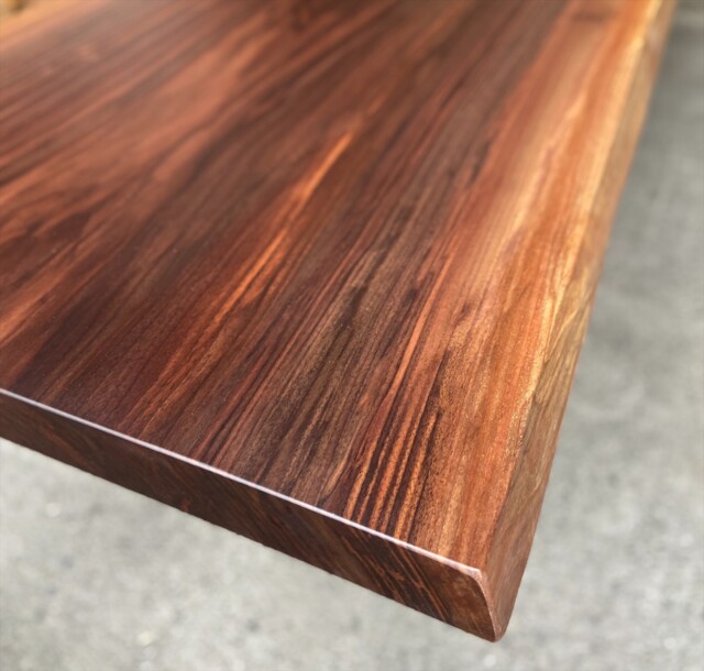 ウォールナット/一枚板/㈱ニューウッド@徳島 ウォールナット/一枚板/㈱ニューウッド@徳島